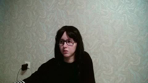 Snapshot of amomira chatting on 12-18-24, 10:40 Amomira online show from 12-18-24, 10:40