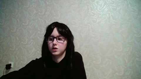 Snapshot of amomira chatting on 02-17-25, 11:23 Amomira online show from 02-17-25, 11:23