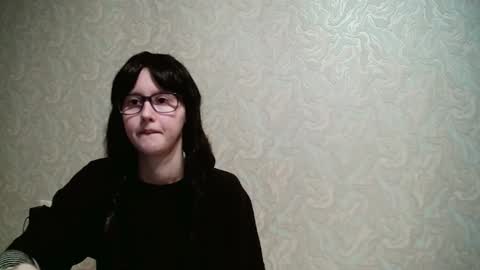 Snapshot of amomira chatting on 10-12-25, 01:37 Amomira online show from 10-12-25, 01:37