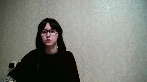 Snapshot of amomira chatting on 10-23-25, 03:39 Amomira online show from 10-23-25, 03:39