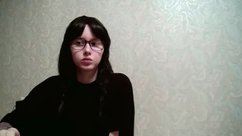 Snapshot of amomira chatting on 11-11-25, 02:33 Amomira online show from 11-11-25, 02:33