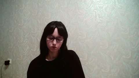 Amomira online show from 06-13-26, 11:41