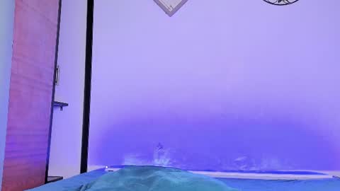 Snapshot of amon_kyle chatting on 06-21-26, 02:36 Amon online show from 06-21-26, 02:36