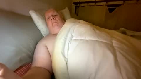 amor196112 online show from 11-08-25, 09:02