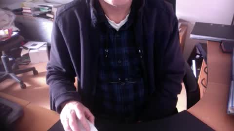 Amor2200 online show from 12-23-24, 10:53