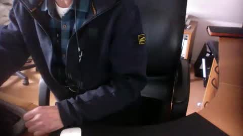 Amor2200 online show from 12-27-24, 11:28