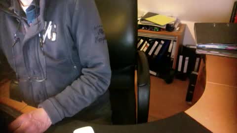 Amor2200 online show from 01-16-25, 06:48