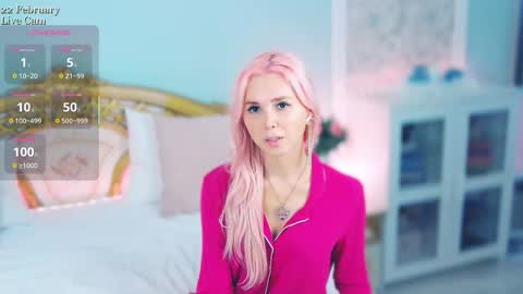  Im the first transgender post-op model on haturbate. I have a new sweet pussy... online show from 02-22-26, 05:22