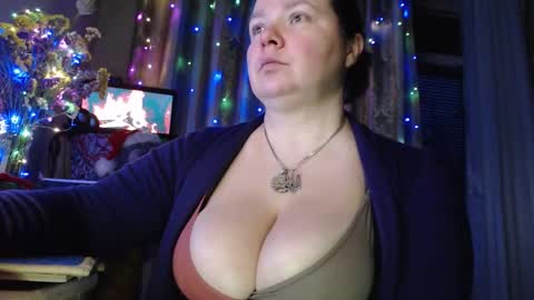 amorelara online show from 01-16-26, 05:44