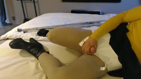 Snapshot of amputee_trans chatting on 03-09-26, 10:08 amputee_trans online show from 03-09-26, 10:08