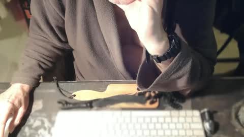 amslave4f online show from 01-15-26, 08:19