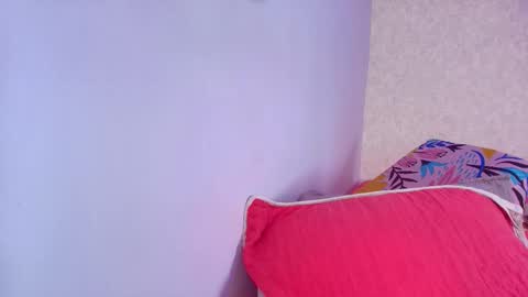 Snapshot of amy__wats0n chatting on 11-14-25, 07:12 amy__wats0n online show from 11-14-25, 07:12