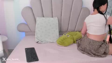 Snapshot of amy_bunniie chatting on 07-06-26, 10:01 Amy online show from 07-06-26, 10:01