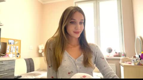 Snapshot of amy_chill chatting on 05-07-26, 02:11 Amy Chill online show from 05-07-26, 02:11
