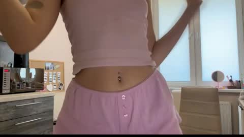 Snapshot of amy_chill chatting on 05-14-26, 04:03 Amy Chill online show from 05-14-26, 04:03