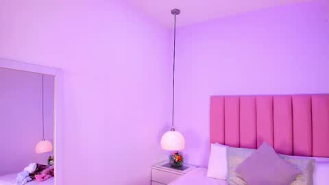 Aleja   online show from 11-07-25, 03:28