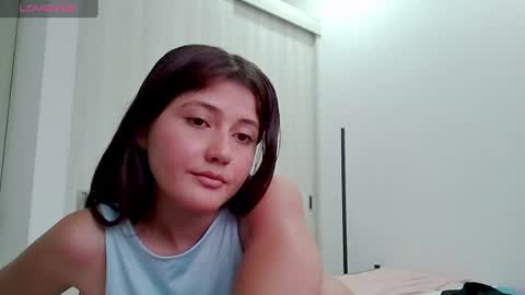 Snapshot of amy_innocent_ chatting on 06-30-26, 09:49 Amy online show from 06-30-26, 09:49