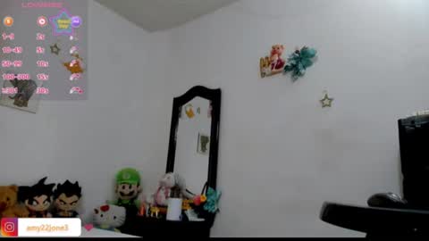 Snapshot of amy_jones07 chatting on 06-21-26, 06:10 Amy online show from 06-21-26, 06:10