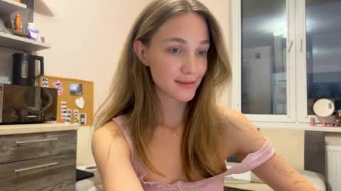 Snapshot of amy_meoww chatting on 11-27-25, 01:46 amy_meoww online show from 11-27-25, 01:46
