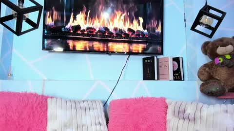 Emy Noa  online show from 04-03-26, 12:41