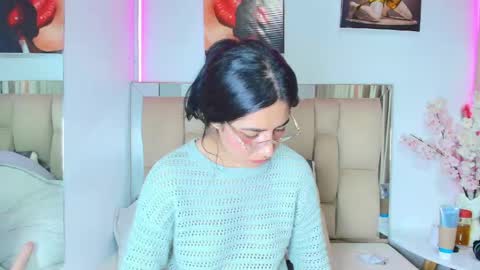 Amy online show from 04-25-26, 01:41