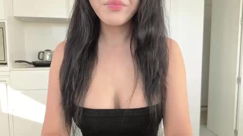 girl next door named Amy online show from 01-18-26, 09:46