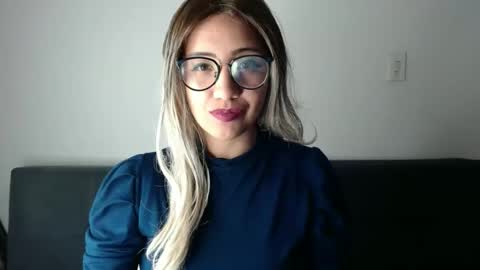 Snapshot of amycosplay99 chatting on 02-16-25, 05:26 amycosplay99 online show from 02-16-25, 05:26