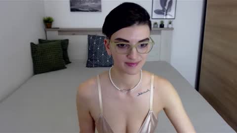Snapshot of amylexy chatting on 12-07-24, 11:07 Hi there guys  My pleasure in your hands  pvt is open online show from 12-07-24, 11:07