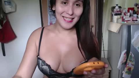 Snapshot of amysweetbabe chatting on 02-21-25, 05:46 amysweetbabe online show from 02-21-25, 05:46
