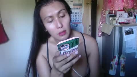Snapshot of amysweetbabe chatting on 10-17-25, 12:47 amysweetbabe online show from 10-17-25, 12:47