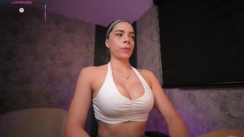 AMY WALKER online show from 05-14-26, 09:49