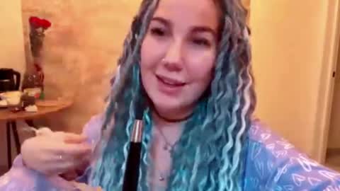 Snapshot of amywalterz chatting on 02-21-26, 02:29 Amy online show from 02-21-26, 02:29