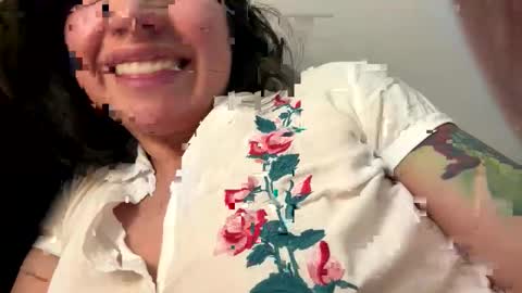 Amy online show from 04-08-26, 05:18