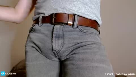 an expos online show from 12-01-24, 11:58