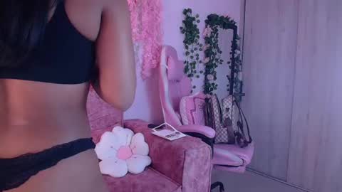 Snapshot of ana__grace chatting on 06-19-26, 09:07 Ana online show from 06-19-26, 09:07