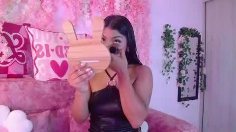 Snapshot of ana__grace chatting on 06-20-26, 11:51 Ana online show from 06-20-26, 11:51