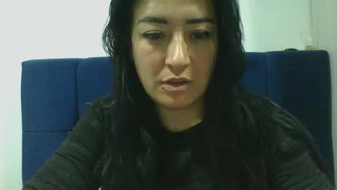 Snapshot of ana_lovexx2 chatting on 02-08-25, 05:08 Ana online show from 02-08-25, 05:08