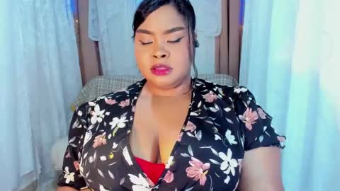 Ana online show from 11-25-25, 01:05