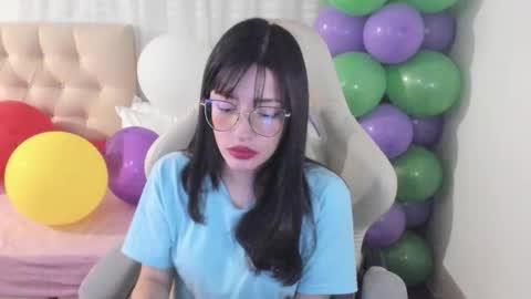 Im anna but you can call me as you want online show from 11-01-25, 09:17