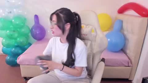 Im anna but you can call me as you want online show from 06-26-26, 10:14