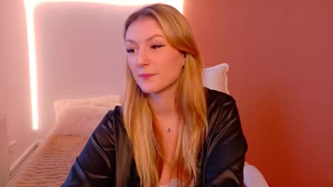 anaayss online show from 01-12-26, 06:40