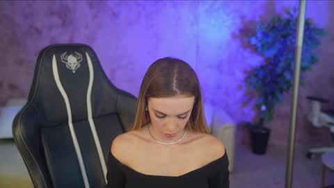 Snapshot of anabel054 chatting on 11-05-25, 12:05 Anabel Kira Zlata Kira Elice Lana Dominika Sofy Kaila Bridget online show from 11-05-25, 12:05