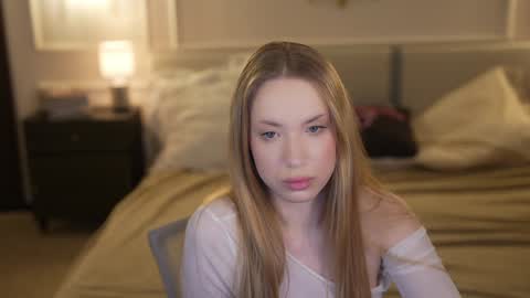 Snapshot of anabel054 chatting on 11-30-25, 06:06 Anabel Kira Zlata Kira Elice Lana Dominika Sofy Kaila Bridget online show from 11-30-25, 06:06