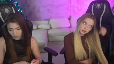 Anabel Kira Zlata Kira Elice Lana Dominika Sofy Kaila Bridget online show from 12-18-25, 09:04