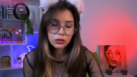 Snapshot of anabel_foxis chatting on 10-11-25, 03:50 anabel_foxis online show from 10-11-25, 03:50