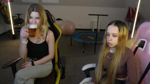 PLAYHARD054 online show from 11-12-25, 11:10