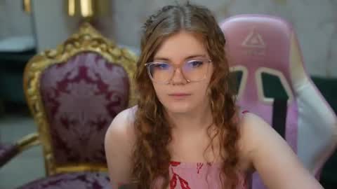 Snapshot of anabel_team054 chatting on 07-24-26, 10:35 PLAYHARD054 online show from 07-24-26, 10:35