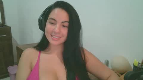 anabelenogueira1 online show from 05-08-26, 02:17