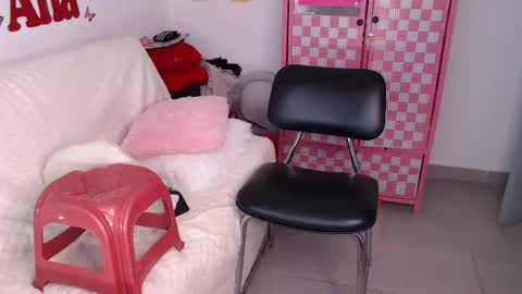 Ana online show from 11-01-25, 11:23