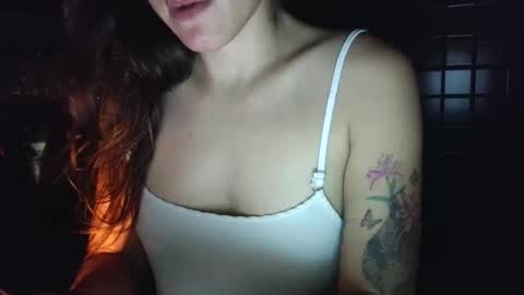 Snapshot of anabelucci_ chatting on 02-02-26, 02:32 anabelucci_ online show from 02-02-26, 02:32